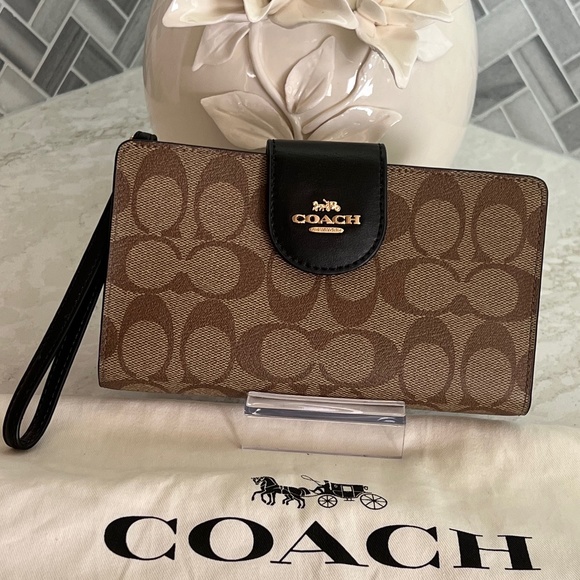 Coach Tech Wallet in Colorblock Signature Canvas - Picture 3 of 5